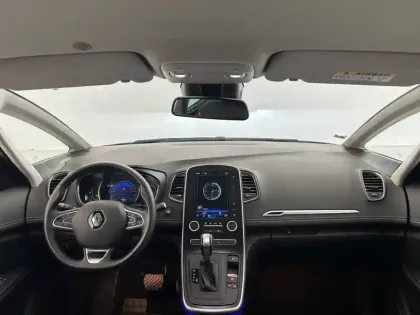 Photo 25 Renault Scenic  TCe 140 Energy EDC
