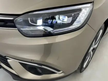 Photo 20 Renault Scenic  TCe 140 Energy EDC