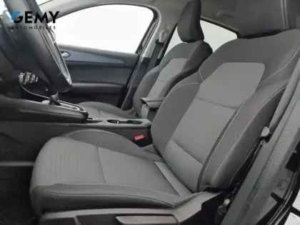 Photo 8 Renault Arkana  mild hybrid 140 EDC FAP - 22