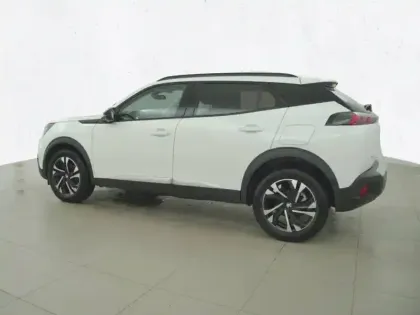 Photo 6 Peugeot 2008  PureTech 100 S&S BVM6