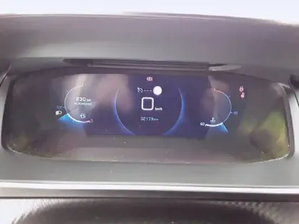 Photo 9 Peugeot 2008  PureTech 100 S&S BVM6