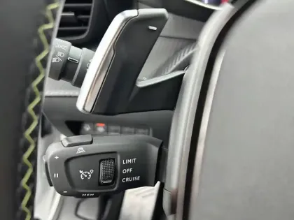 Photo 20 Peugeot 2008  PureTech 130 S&S EAT8