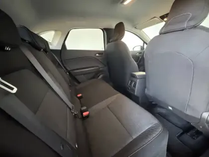 Photo 16 Renault Captur  E-Tech hybride 145