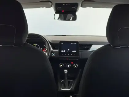 Photo 39 Renault Captur  E-Tech hybride 145