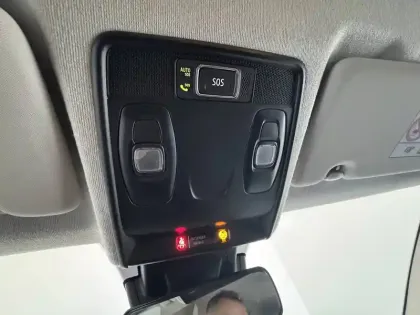 Photo 33 Renault Captur  E-Tech hybride 145