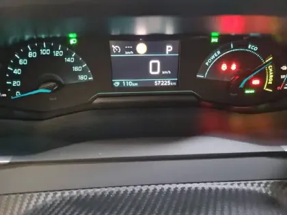 Photo 9 Peugeot 2008  Electrique 136 ch