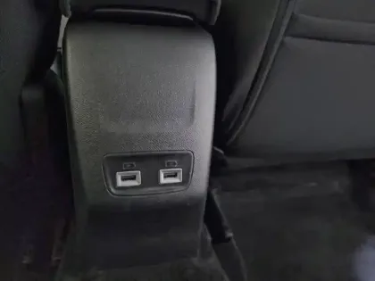 Photo 31 Peugeot 2008  Electrique 136 ch