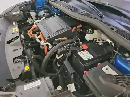 Photo 14 Peugeot 2008  Electrique 136 ch