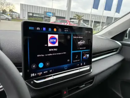 Photo 22 Volkswagen T-roc  1.5 eTSI EVO2 Hybrid 116 ch DSG7