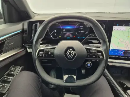 Photo 30 Renault Austral  E-Tech hybrid 200