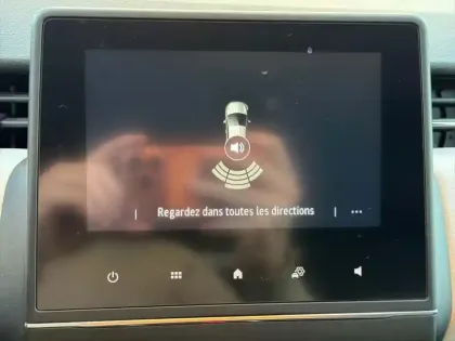 Photo 24 Renault Clio  SCe 65