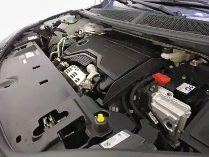 Photo 14 Peugeot 3008  Hybrid 136 e-DCS6