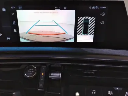 Photo 19 Peugeot 3008  Hybrid 136 e-DCS6