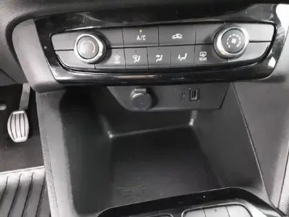 Photo 21 Opel Corsa  1.2 75 ch BVM5