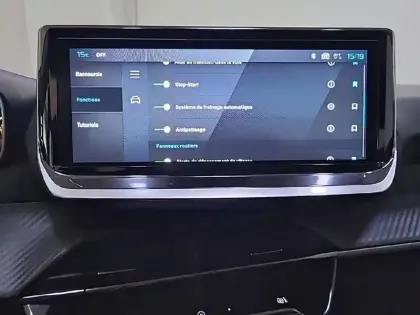 Photo 21 Peugeot 208  Hybrid 100 e-DCS6