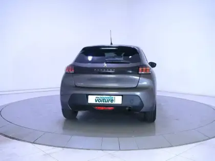 Photo 26 Peugeot 208  PureTech 75 S&S BVM5