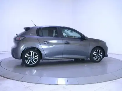 Photo 24 Peugeot 208  PureTech 75 S&S BVM5