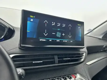 Photo 20 Peugeot 3008  Hybrid 225 e-EAT8