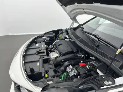 Photo 14 Peugeot 3008  Hybrid 225 e-EAT8