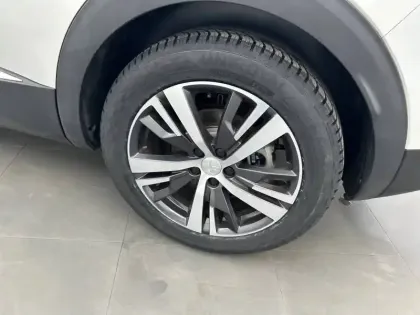 Photo 12 Peugeot 3008  Hybrid 225 e-EAT8