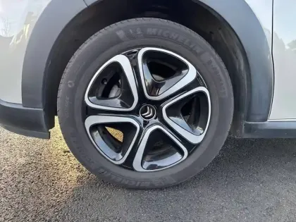 Photo 12 Citroën C3  PureTech 83 S&S BVM5