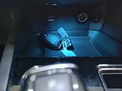 Photo 58 Peugeot 3008  Hybrid 225 e-EAT8