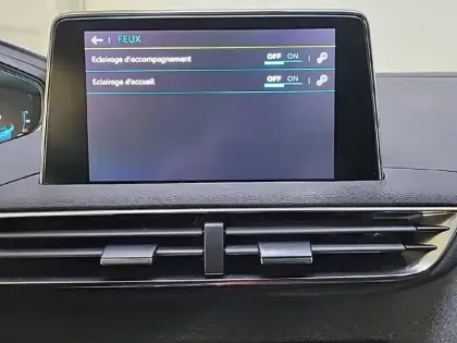 Photo 56 Peugeot 3008  Hybrid 225 e-EAT8