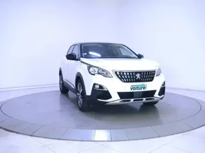 Photo 36 Peugeot 3008  Hybrid 225 e-EAT8
