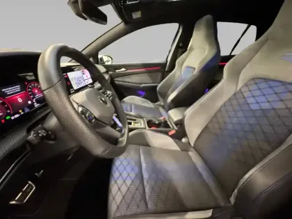 Photo 10 Volkswagen Golf  2.0 TSI 320 DSG7