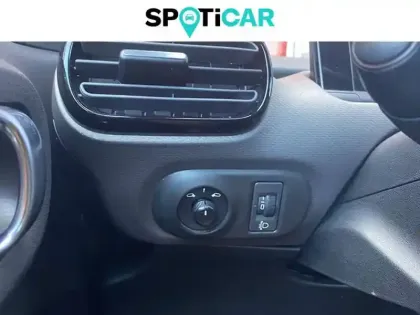 Photo 21 Citroën C4  Cactus PureTech 82