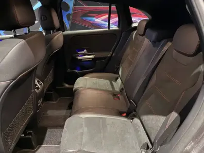 Photo 20 Mercedes GLA  200 d 8G-DCT