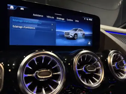 Photo 16 Mercedes GLA  200 d 8G-DCT