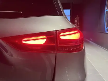 Photo 9 Mercedes GLA  200 d 8G-DCT