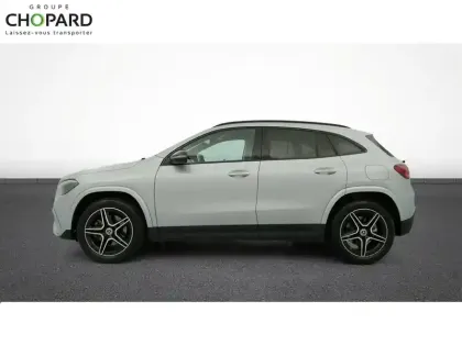 Photo 39 Mercedes GLA  250 e 8G-DCT