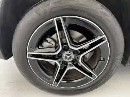 Photo 89 Mercedes GLA  250 e 8G-DCT