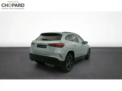 Photo 43 Mercedes GLA  250 e 8G-DCT