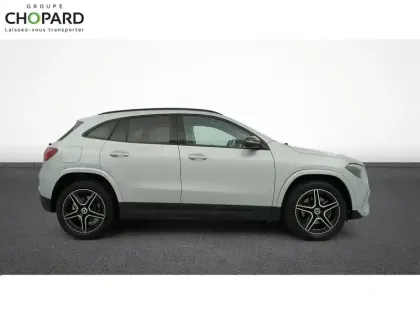 Photo 81 Mercedes GLA  250 e 8G-DCT