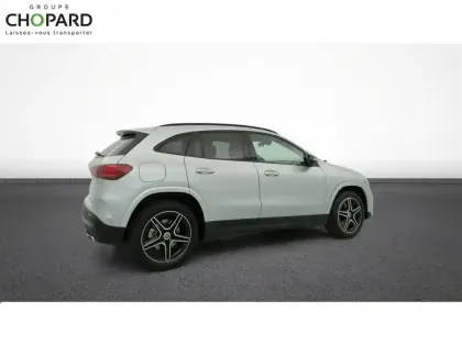 Photo 8 Mercedes GLA  250 e 8G-DCT