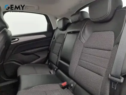 Photo 9 Renault Arkana  mild hybrid 140 EDC FAP - 22