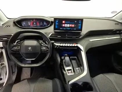 Photo 13 Peugeot 3008  PureTech 130ch S&S EAT8