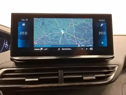 Photo 22 Peugeot 3008  PureTech 130ch S&S EAT8