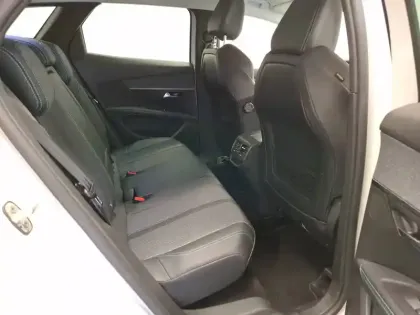 Photo 34 Peugeot 3008  PureTech 130ch S&S EAT8