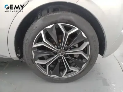 Photo 53 DS DS 4  Hybride E-Tense 225 EAT8