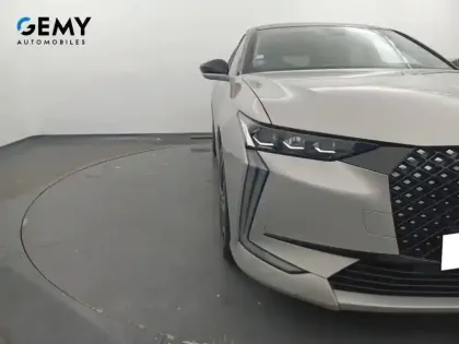 Photo 63 DS DS 4  Hybride E-Tense 225 EAT8