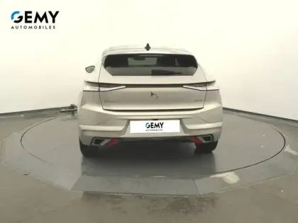 Photo 47 DS DS 4  Hybride E-Tense 225 EAT8