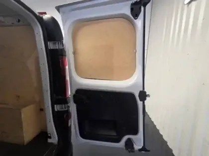 Photo 101 Renault Trafic  FGN L1H1 3T BLUE DCI 130 GSR2