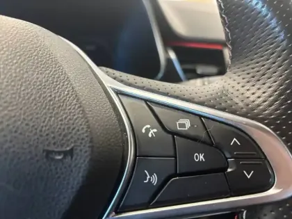 Photo 74 Renault Arkana  E-Tech 145