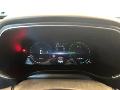 Photo 82 Renault Arkana  E-Tech 145