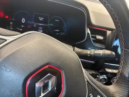 Photo 72 Renault Arkana  E-Tech 145