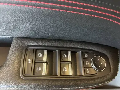 Photo 65 Renault Arkana  E-Tech 145